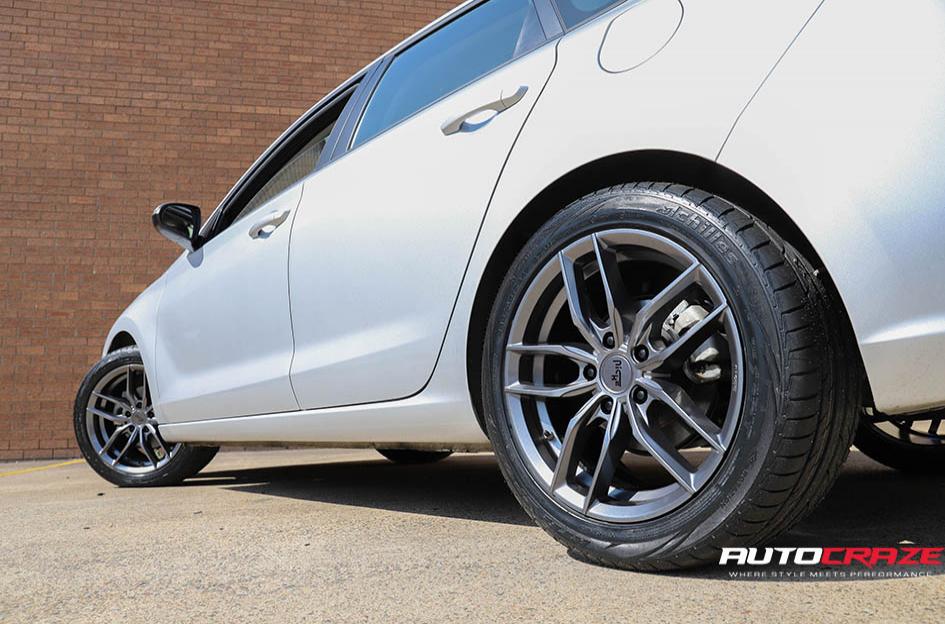 HYUNDAI I30 VOSSO ANTHRACITE